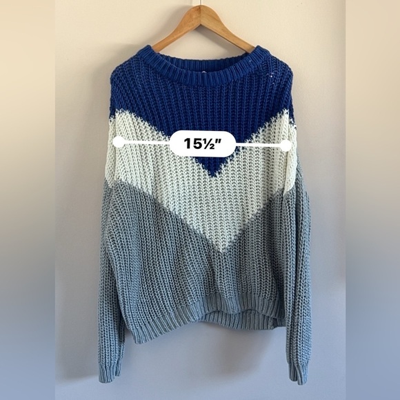 Garage Chevron Color-Block Knit Sweater | Blue Gray White | Size Large - Picture 7 of 7